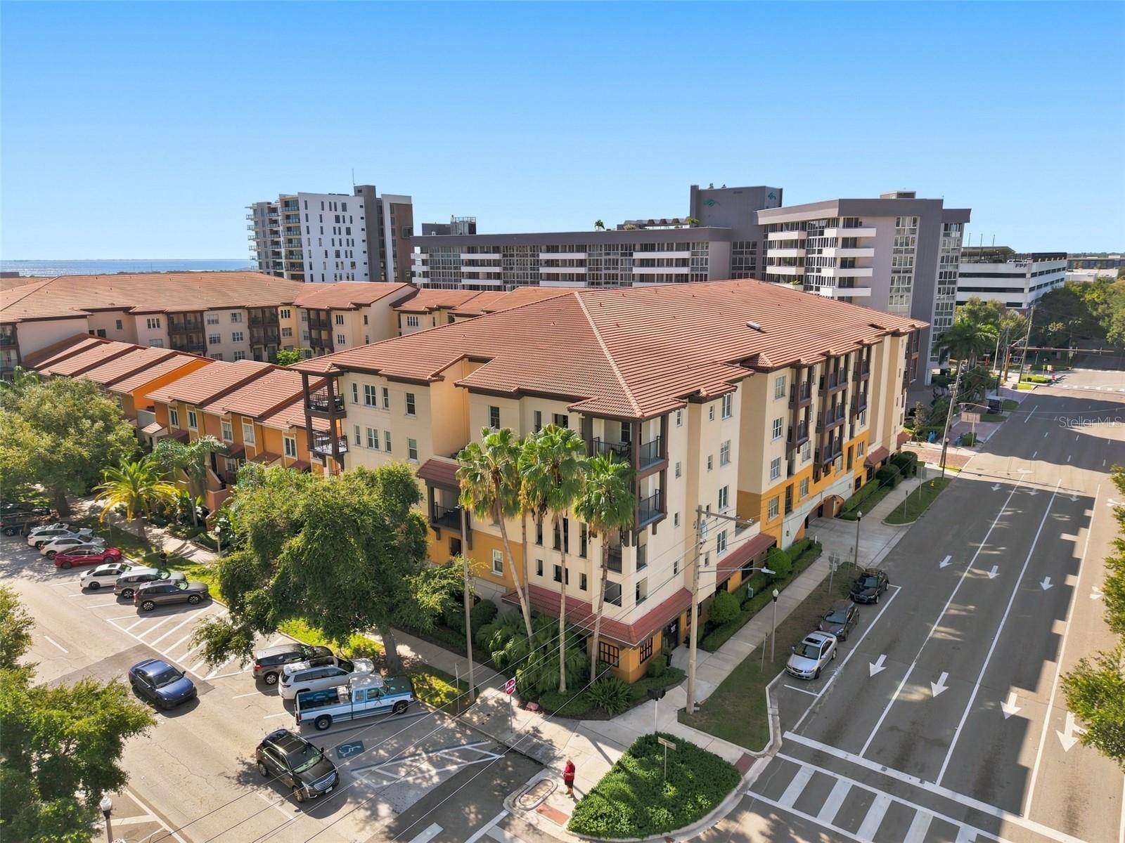 200 4TH AVE S #228, St Petersburg, FL 33701