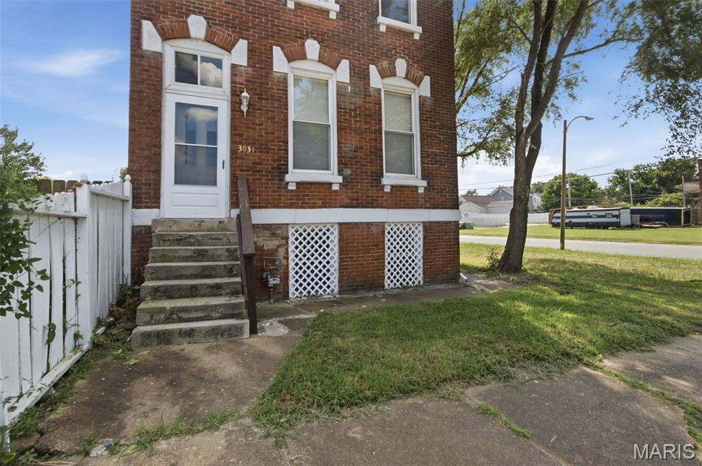 3034 Rutger ST, St Louis, MO 63104