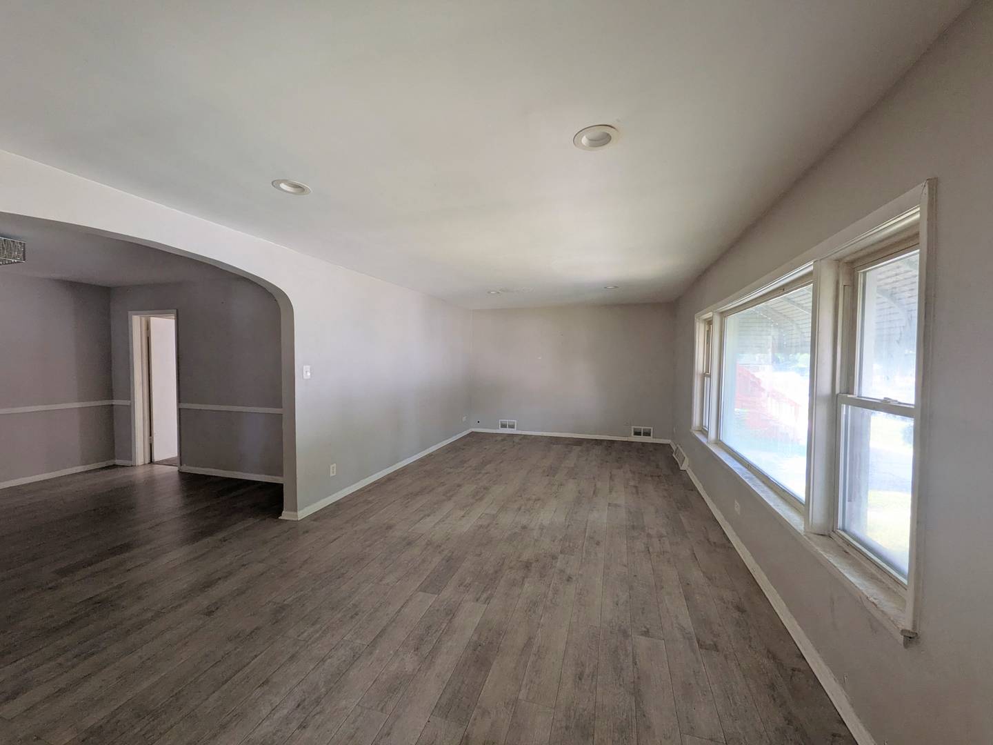 11833 S HARVARD AVE, Chicago, IL 60628