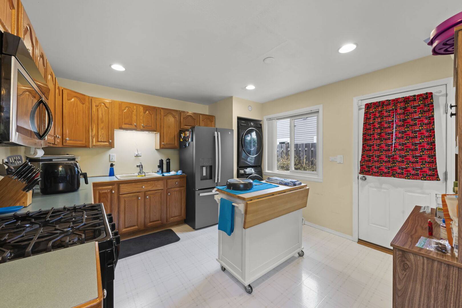 724 E Baldwin RD, Palatine, IL 60074