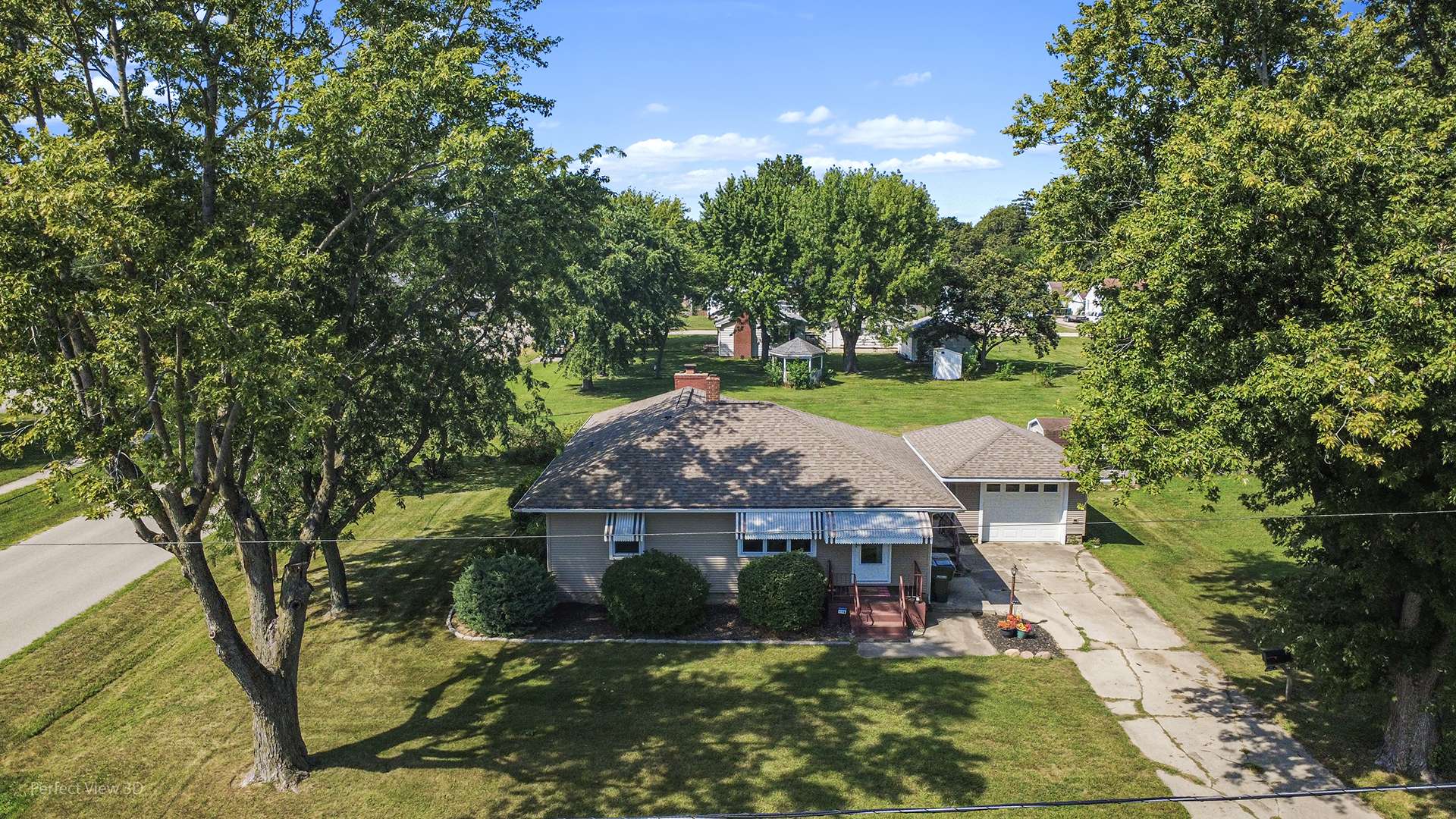 110 N Lincoln ST, Coal City, IL 60416
