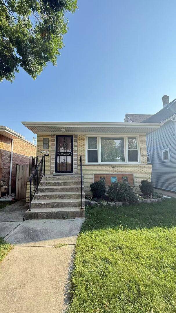 3717 W 51st ST, Chicago, IL 60632