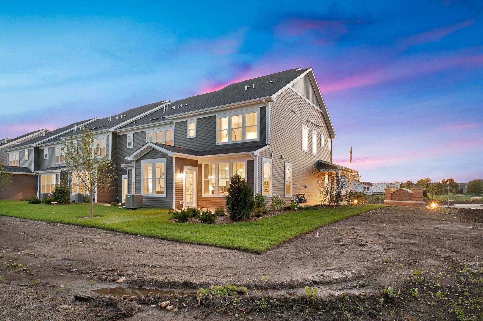2306 Horseshoe CIR #08903, Naperville, IL 60564