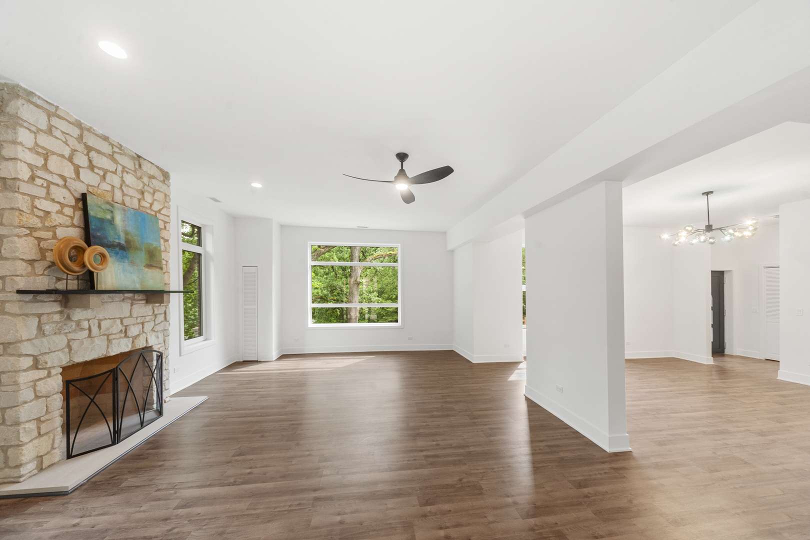 615 Harper DR, Algonquin, IL 60102