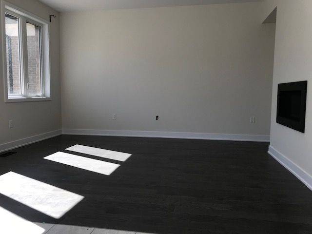 91 Conklin CRES, Aurora, ON L4G 0Z2