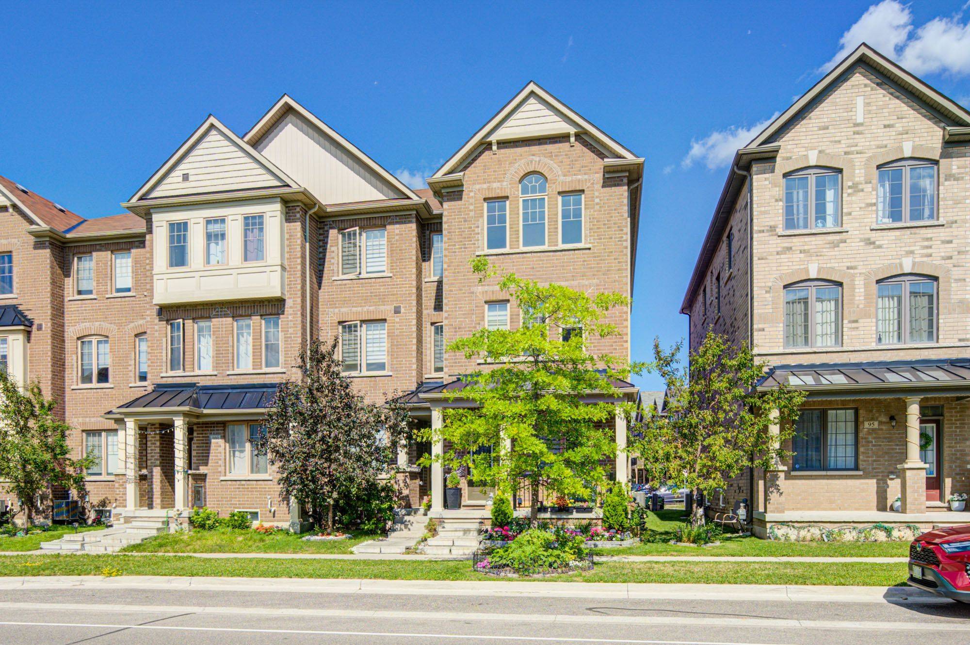 97 Cornell Centre BLVD, Markham, ON L6B 1P8