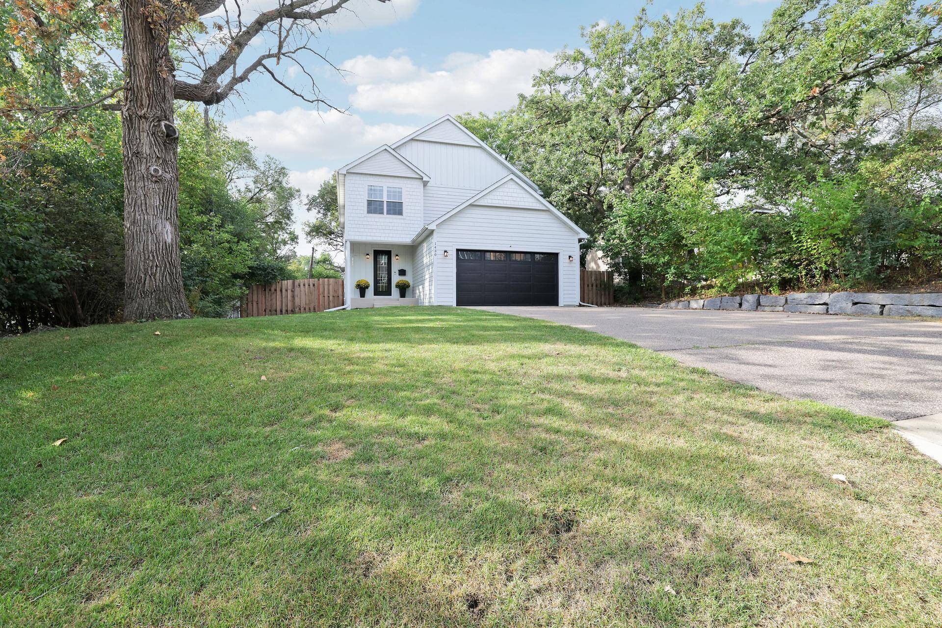 1430 Division ST, Hopkins, MN 55343