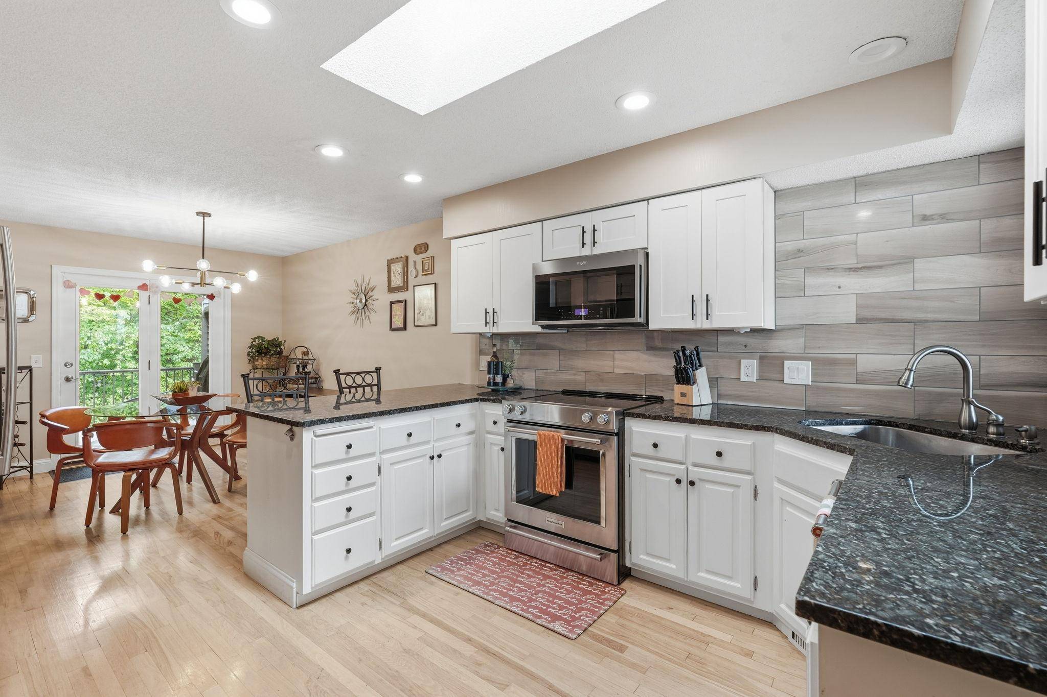 3676 Widgeon WAY, Eagan, MN 55123