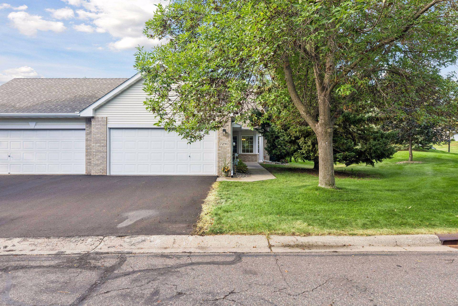 7290 Bordner DR, Inver Grove Heights, MN 55076
