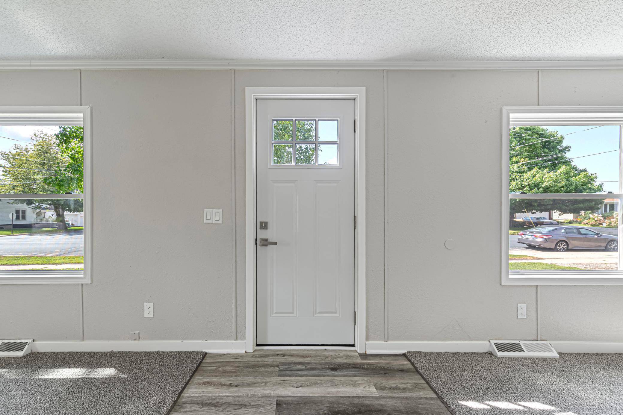 104 Central AVE S, Dodge Center, MN 55927