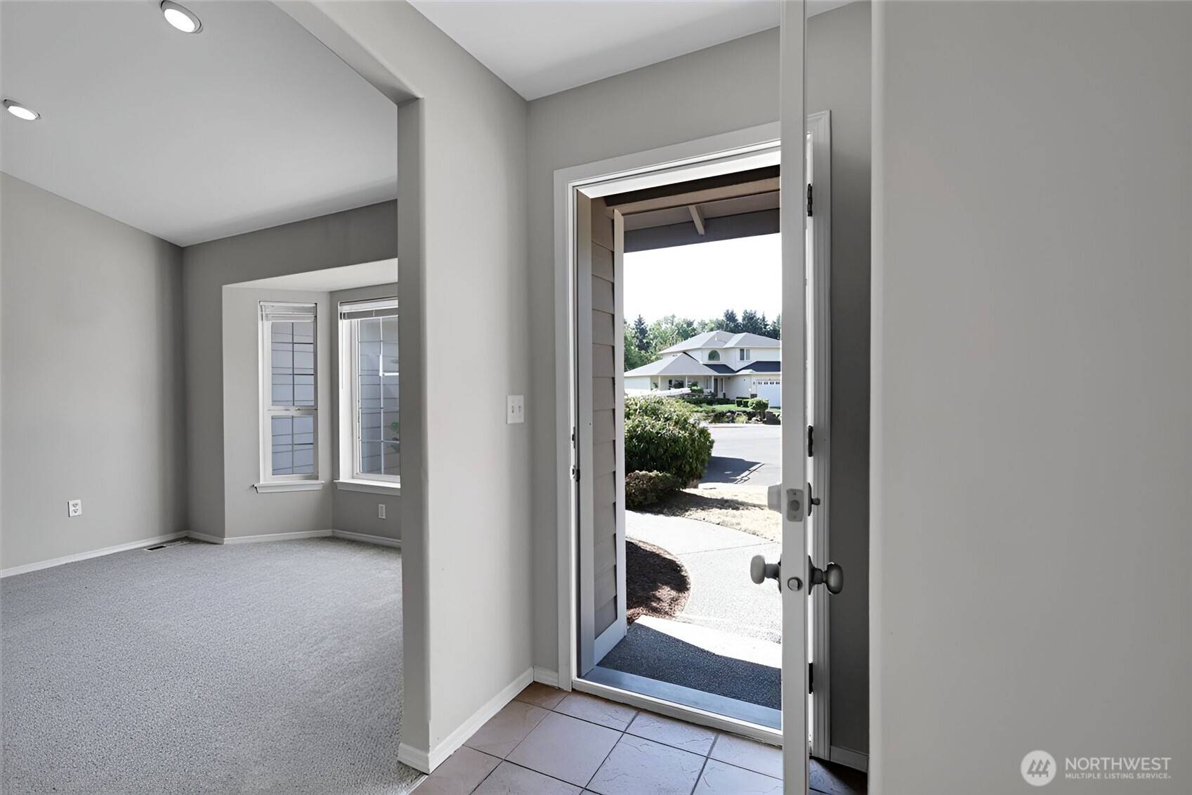 14717 147th ST E, Orting, WA 98360