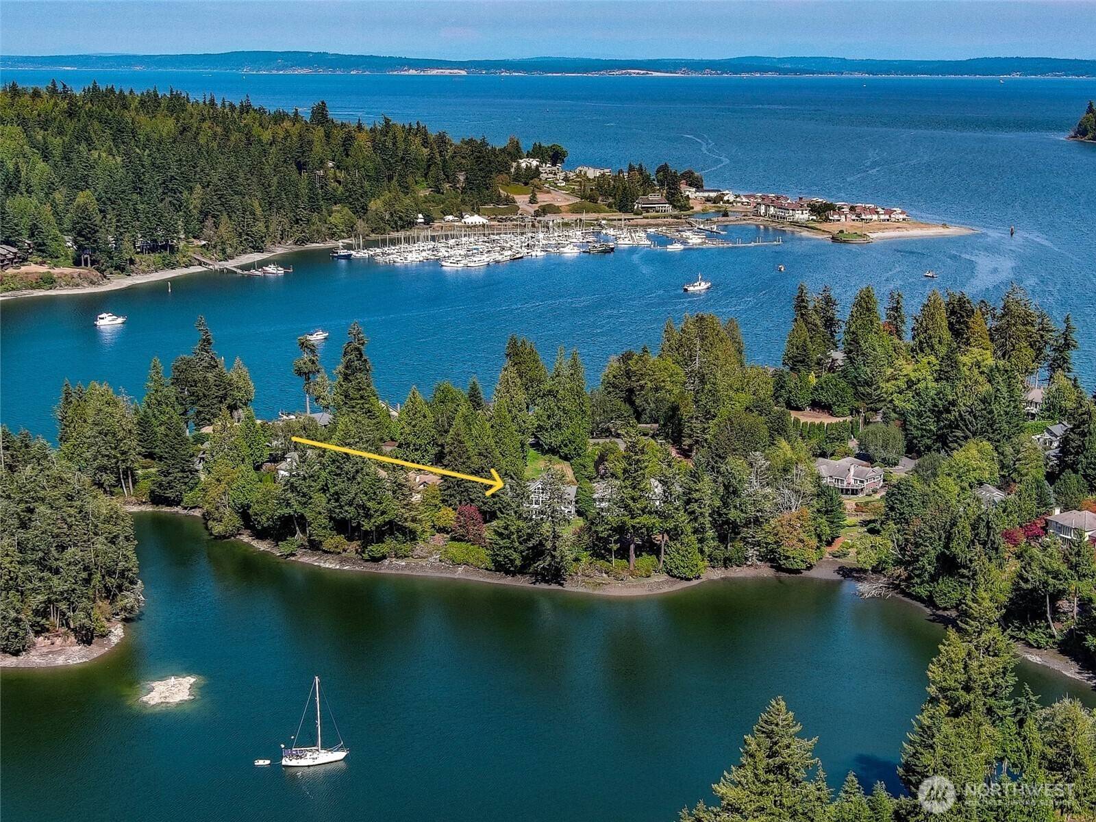 81 W Ludlow Point RD, Port Ludlow, WA 98365