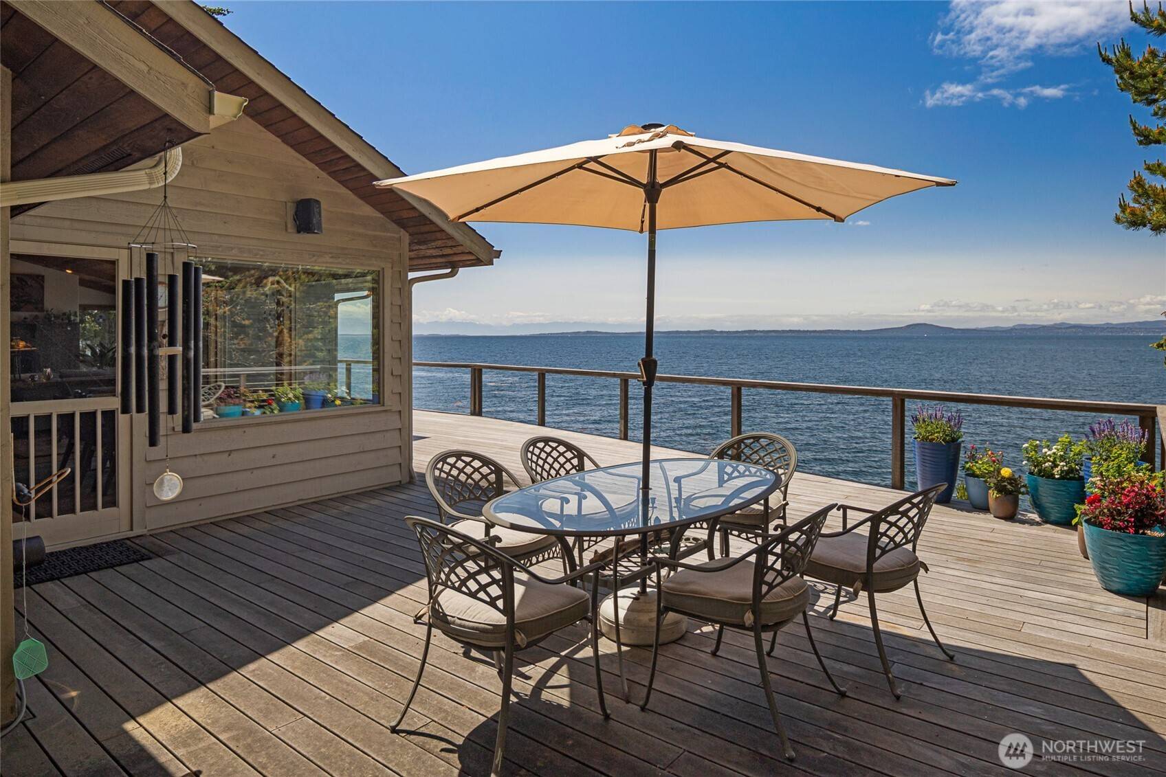 681 Smugglers Cove RD, Friday Harbor, WA 98250