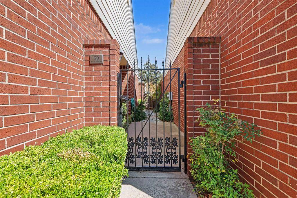 8616 N May AVE #30B, Oklahoma City, OK 73120