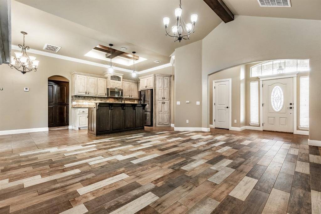 13909 Drakes WAY, Yukon, OK 73099