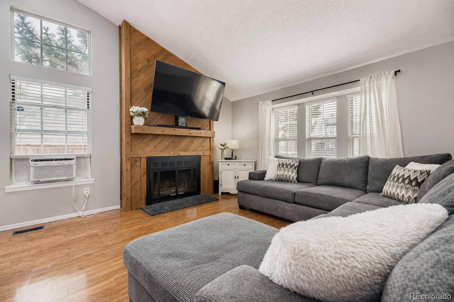 16953 E Whitaker DR #F, Aurora, CO 80015
