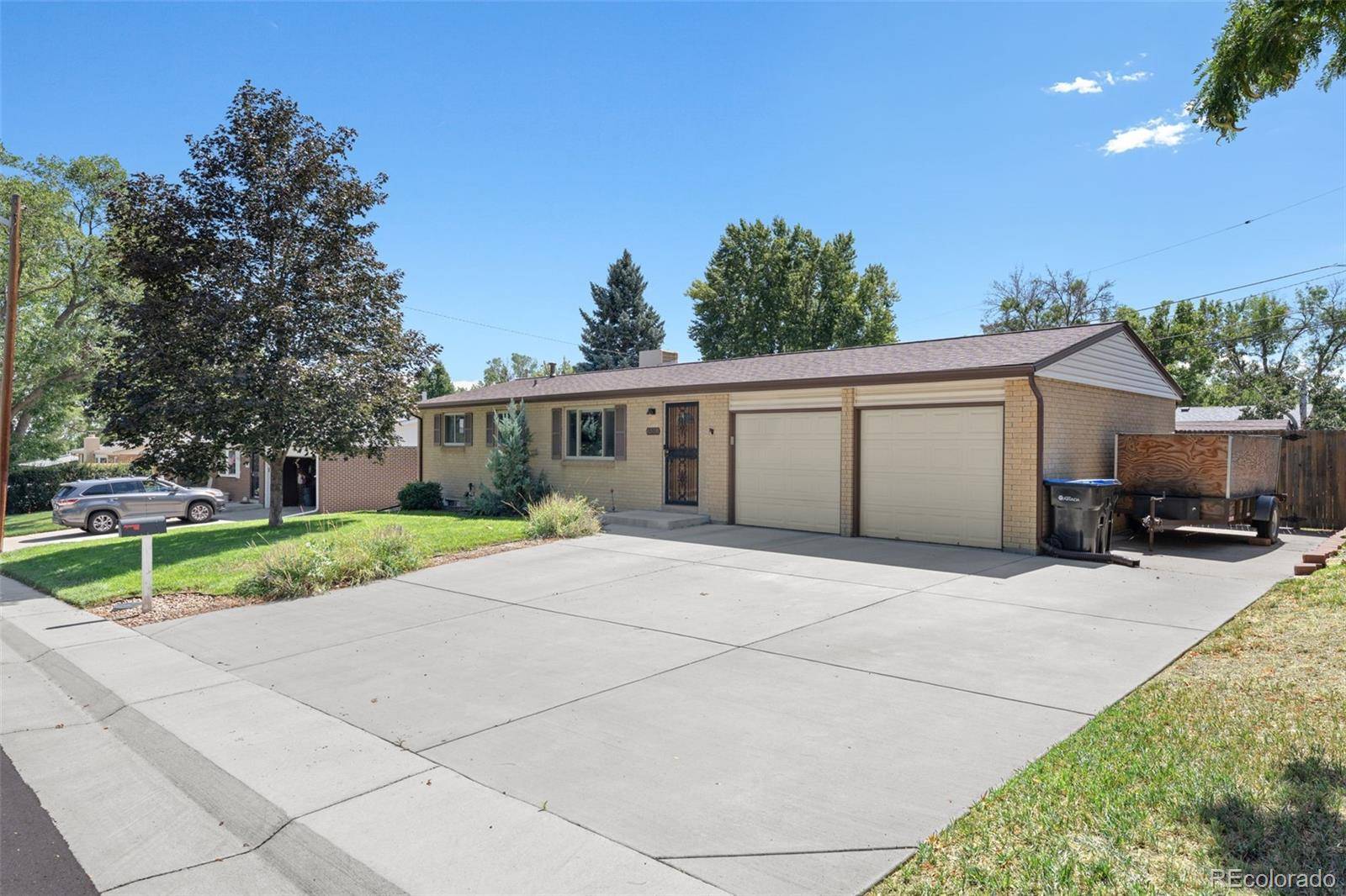 6518 W 70th PL, Arvada, CO 80003