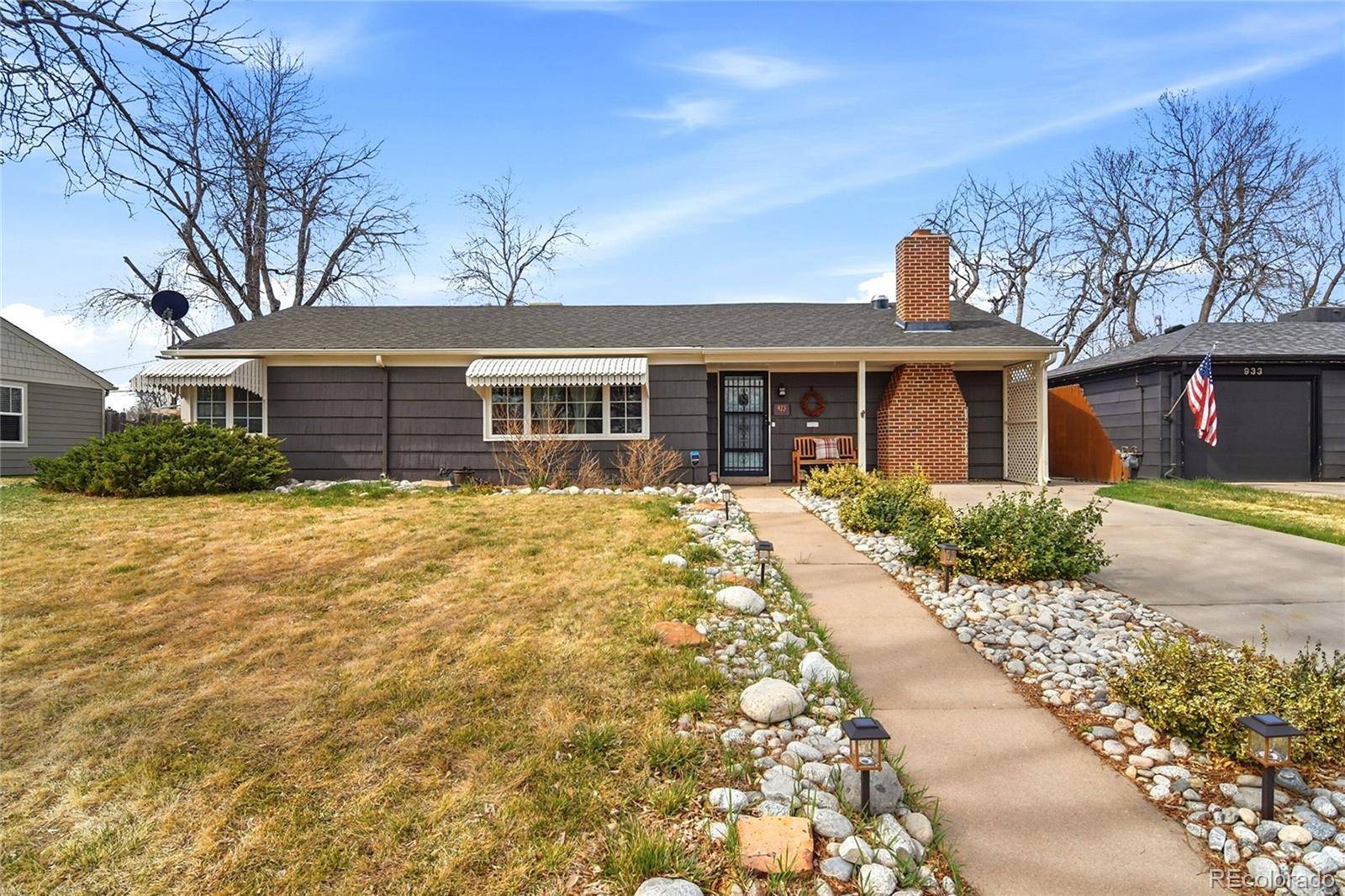 923 Geneva ST, Aurora, CO 80010