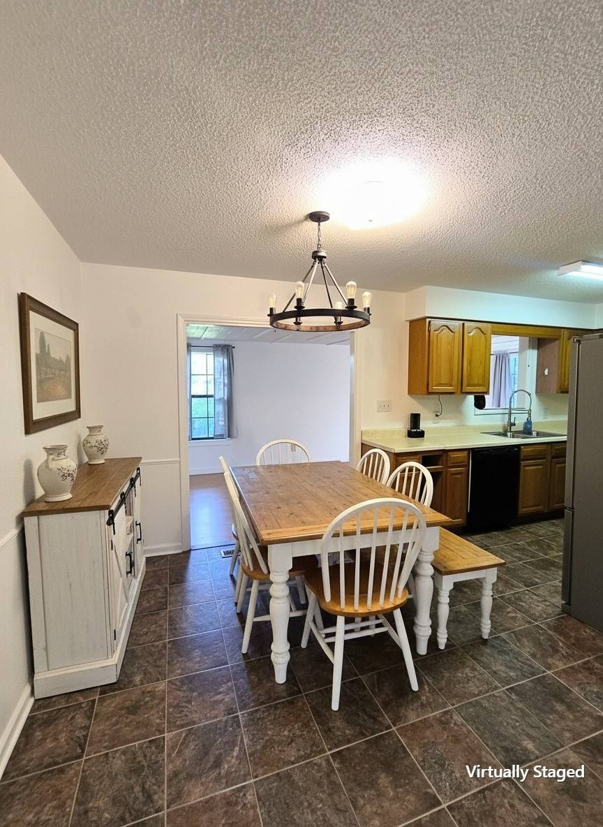 3741 Pete Gray Rd, Union City, TN 38261