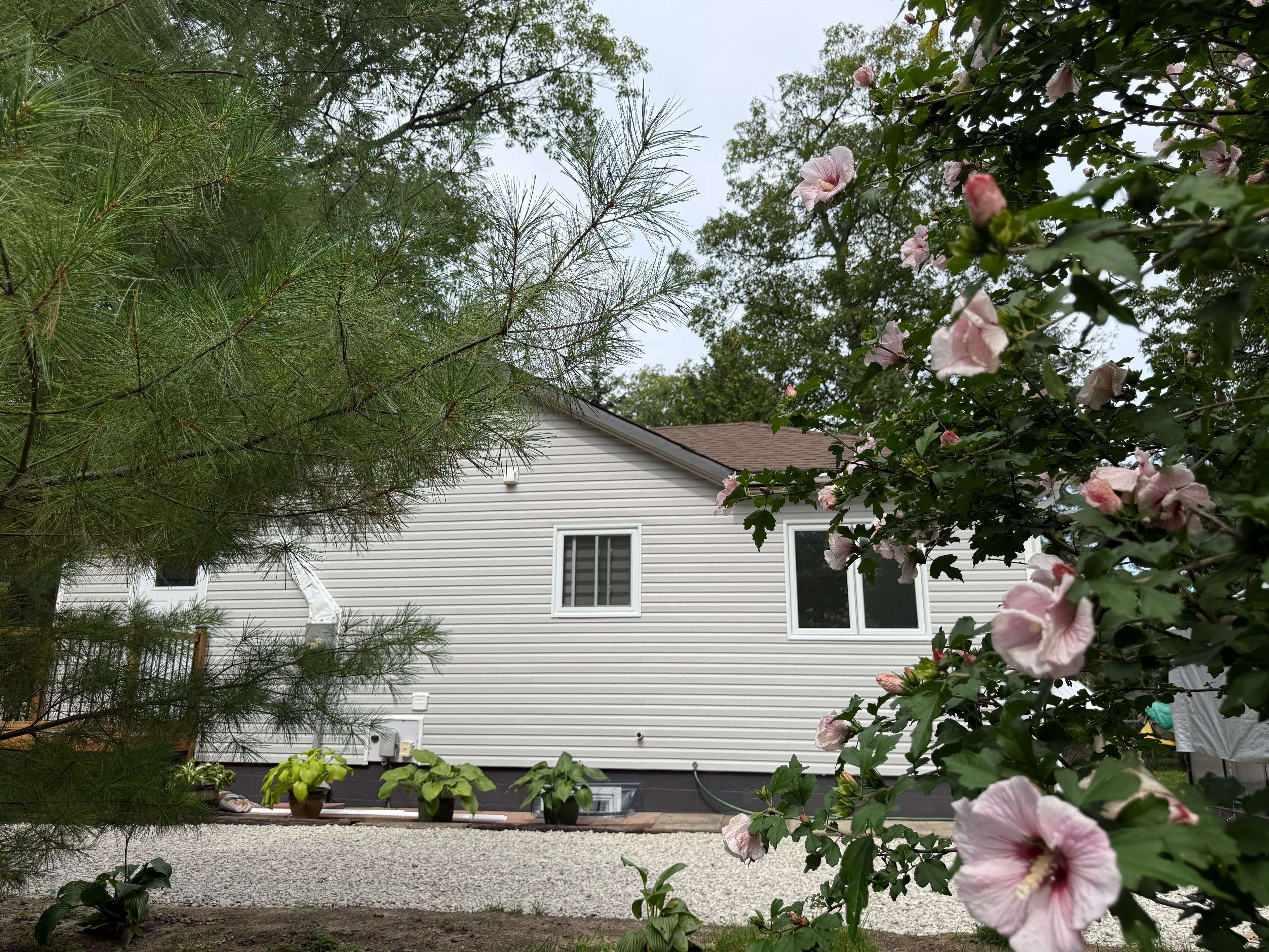605 Oxbow Park DR, Wasaga Beach, ON L9Z 2T9