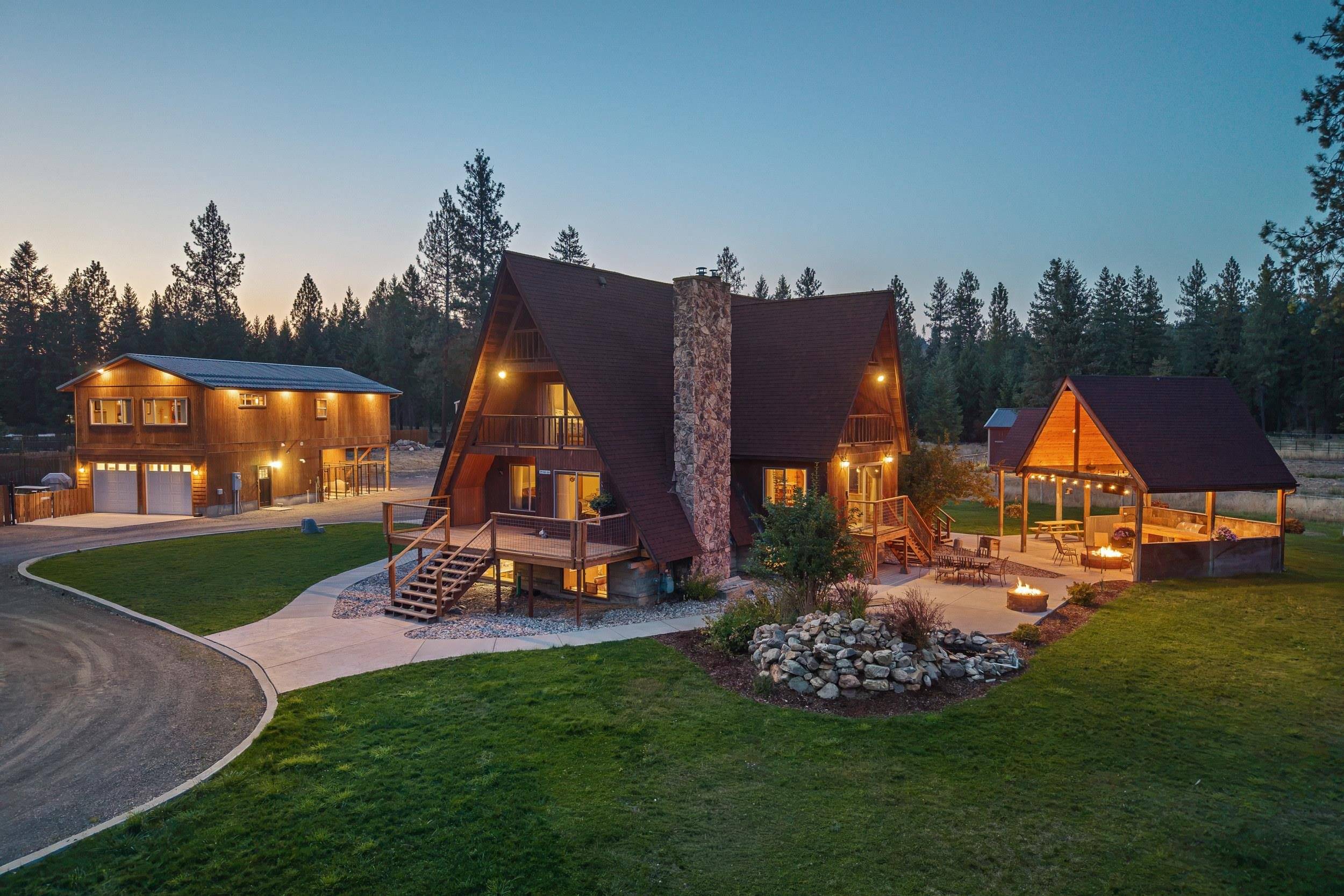 3747 N Deer Lake Rd, Loon Lake, WA 99148