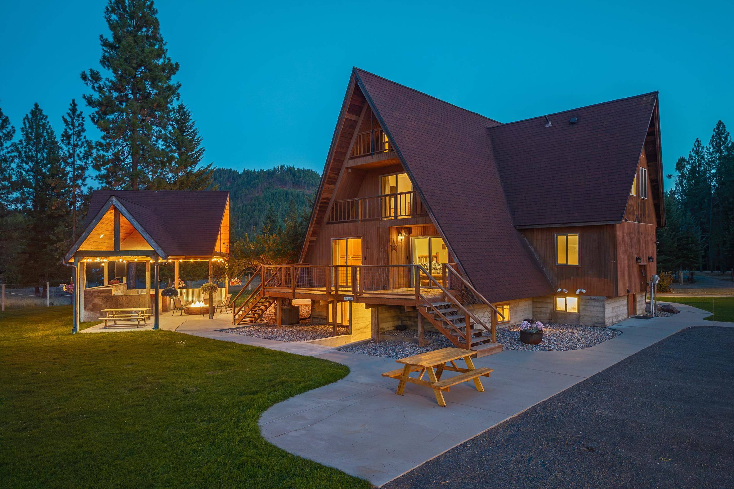 3747 N Deer Lake Rd, Loon Lake, WA 99148