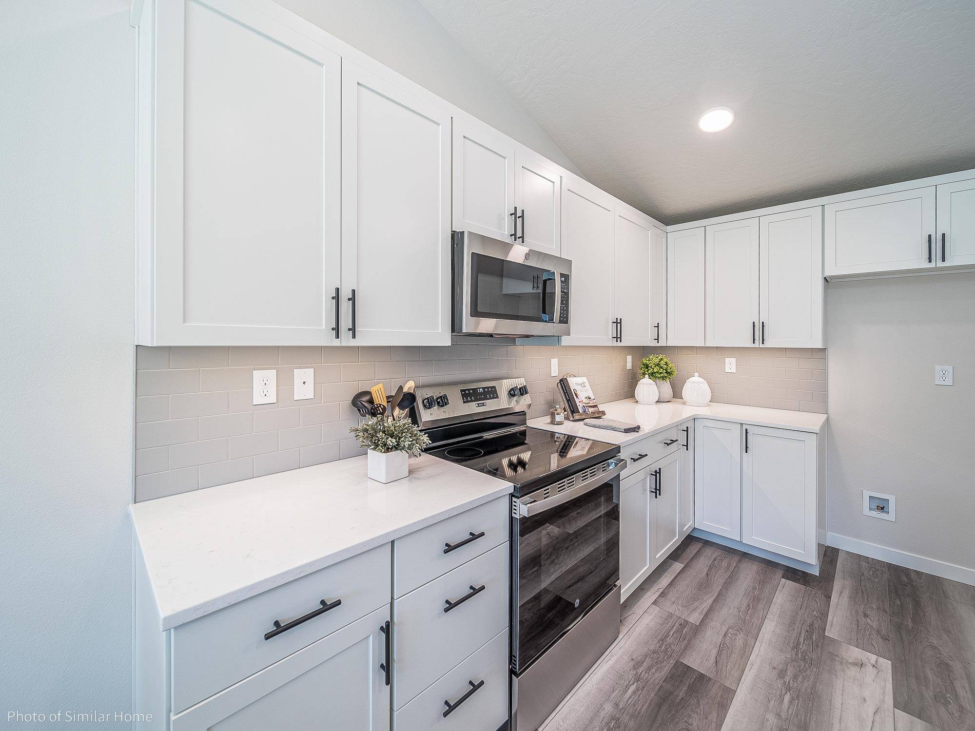 6833 E Faywood Ln #Edgewood, Spokane, WA 99217