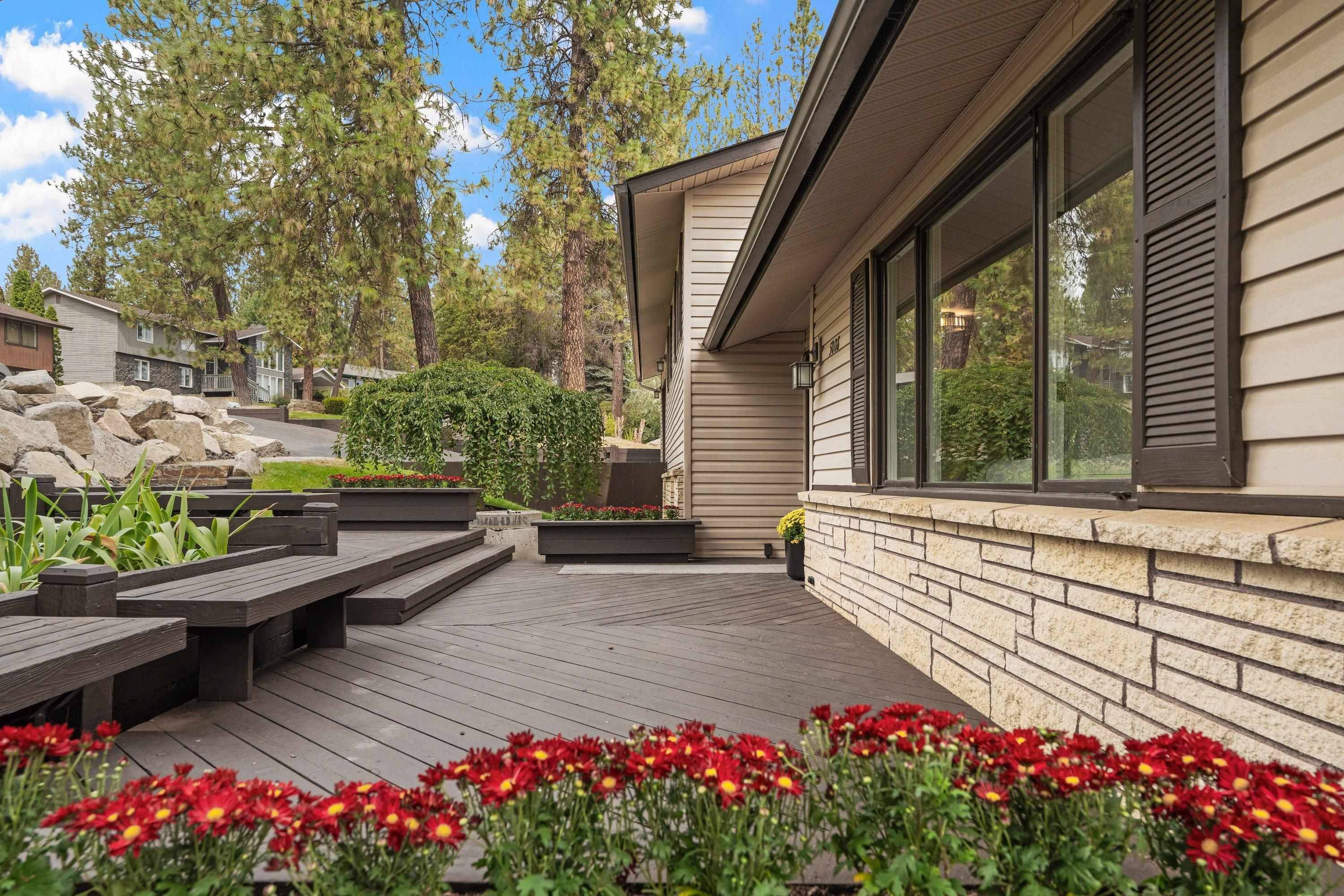 5008 N Northwood Dr, Spokane Valley, WA 99212