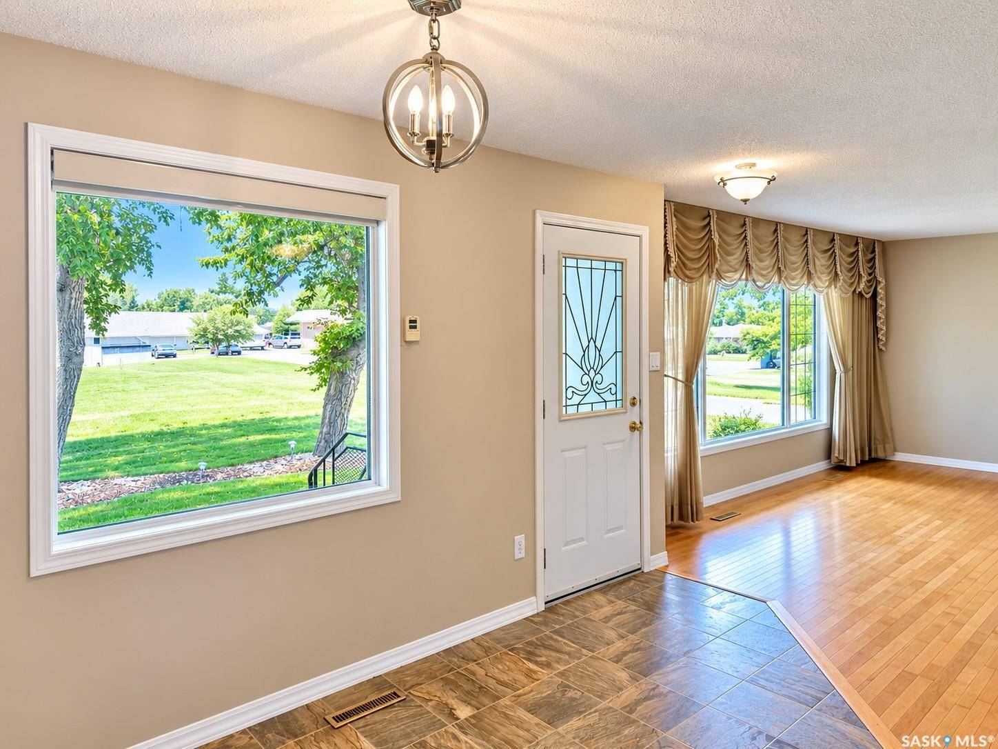 206 1st STREET, Dalmeny, SK S0K 1E0
