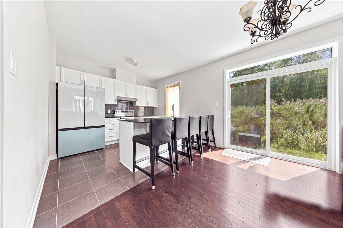 380 Appalachian CIR, Barrhaven, ON K2J 6X3
