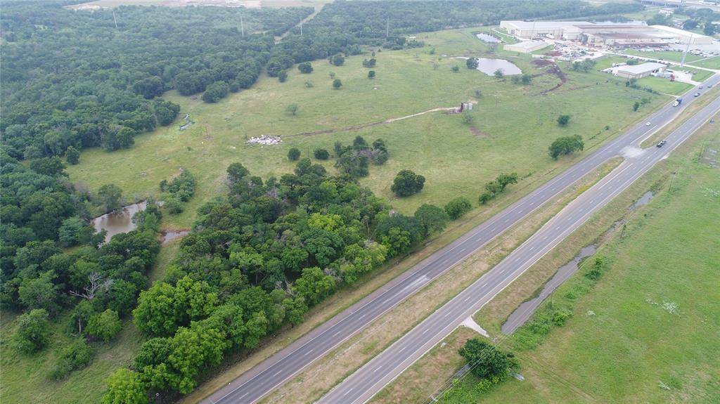 2170 E State Highway 31, Corsicana, TX 75109
