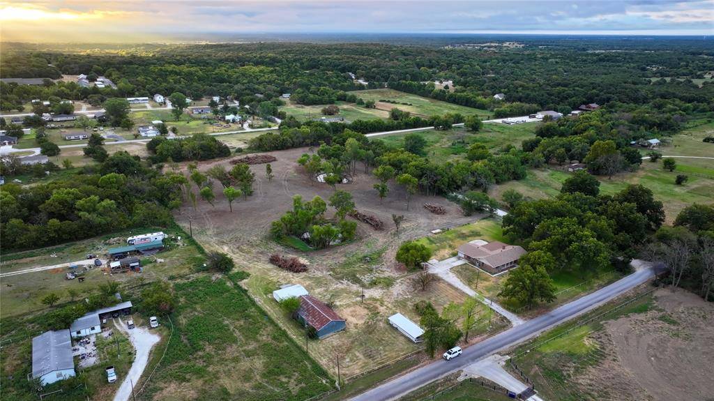 2566 County Road 147, Gainesville, TX 76240