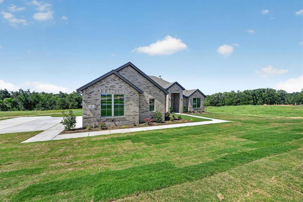 409 McAlpine, Springtown, TX 76082