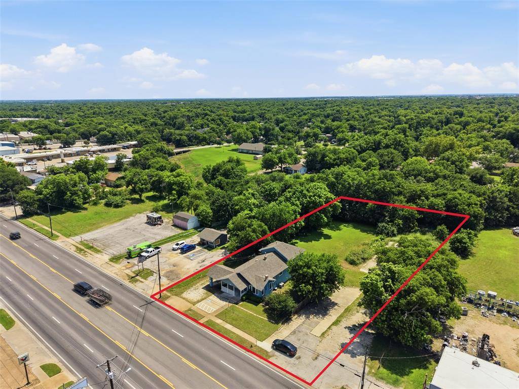 1115 N Main Street, Cleburne, TX 76033