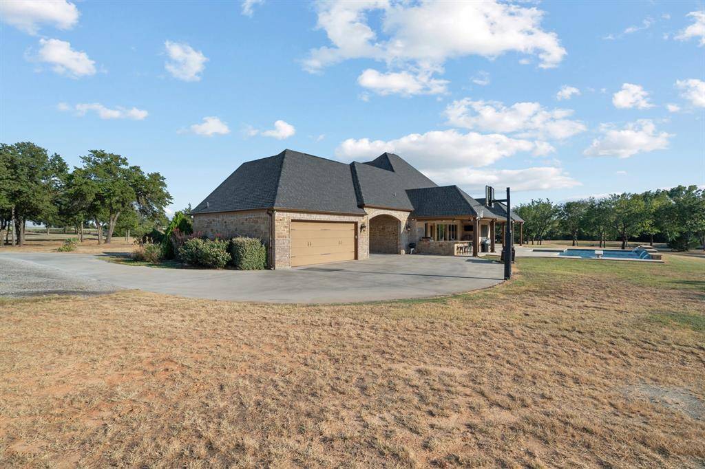 830 County Road 4797, Springtown, TX 76082