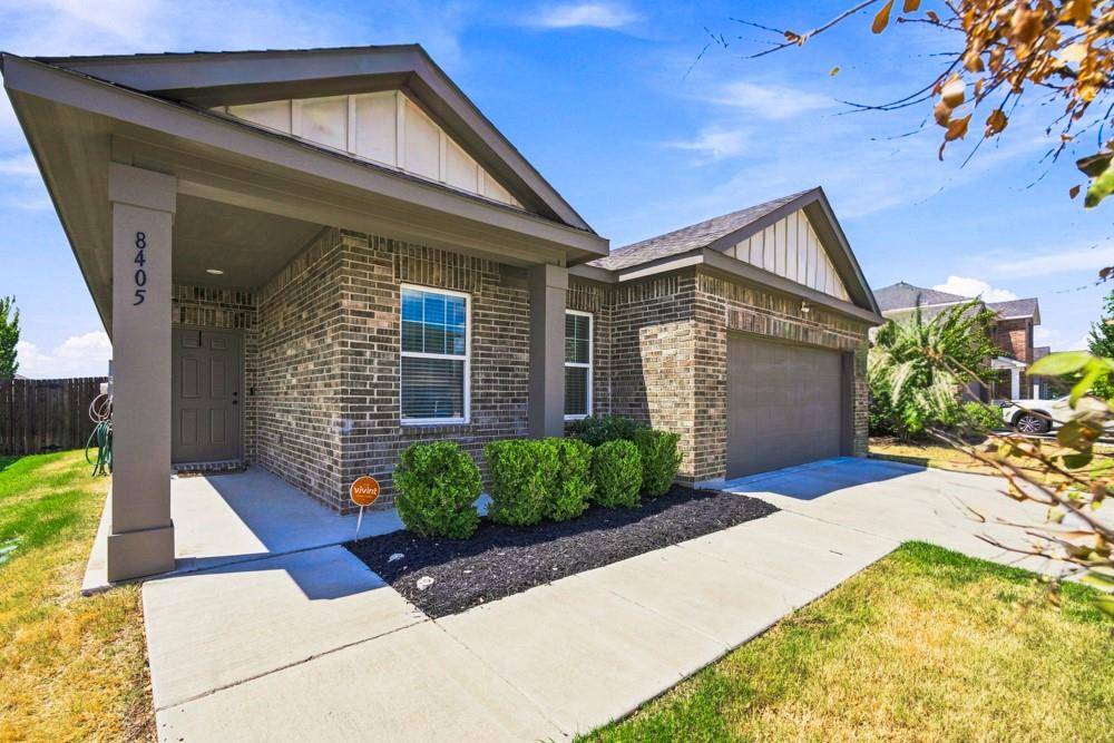 8405 Hawkview Drive, Fort Worth, TX 76179