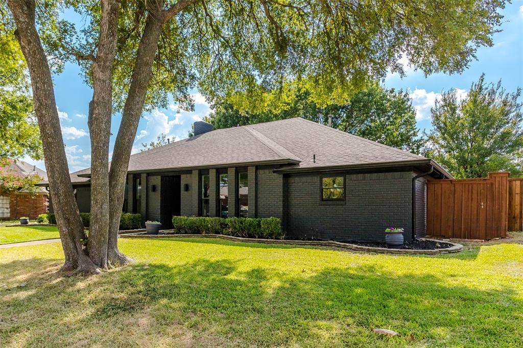 16801 Thomas Chapel Drive, Dallas, TX 75248
