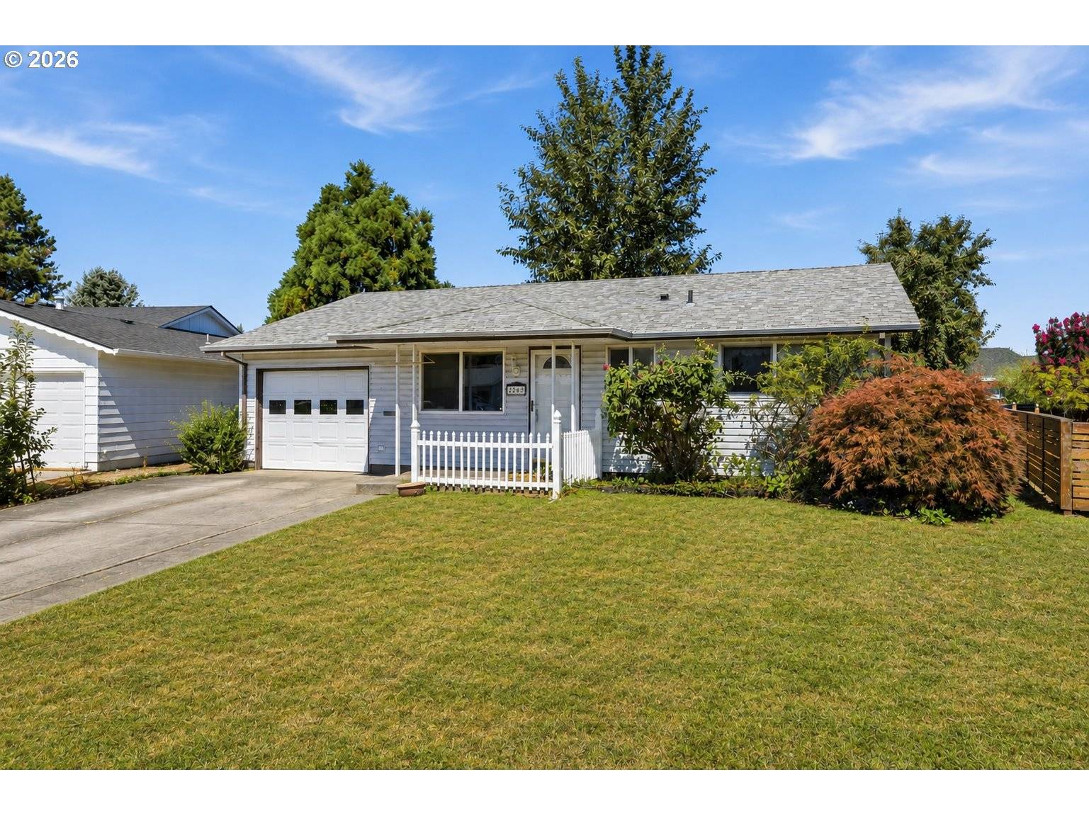 2293 COUNTRY CLUB TER, Woodburn, OR 97071