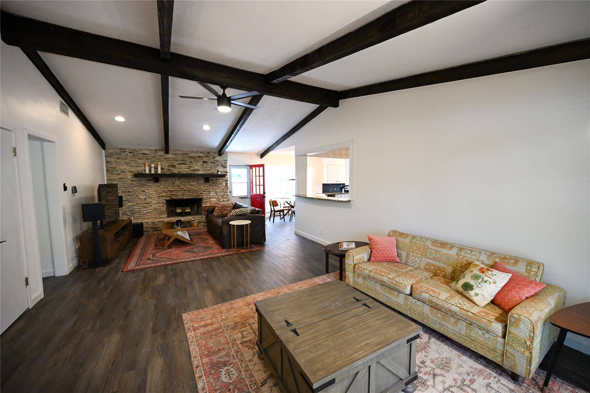 401 Dove Creek DR, Round Rock, TX 78664