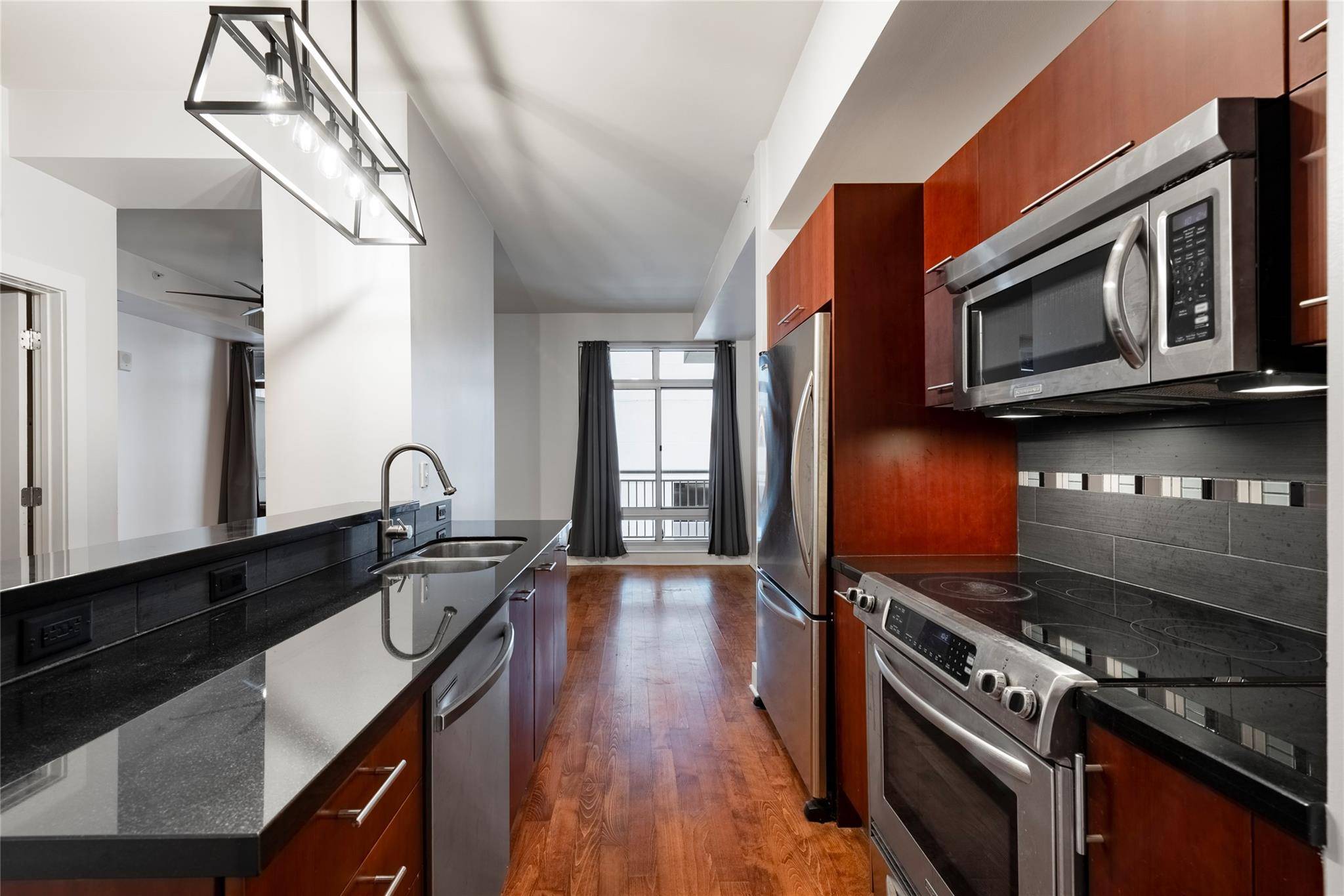 603 Davis ST #708, Austin, TX 78701