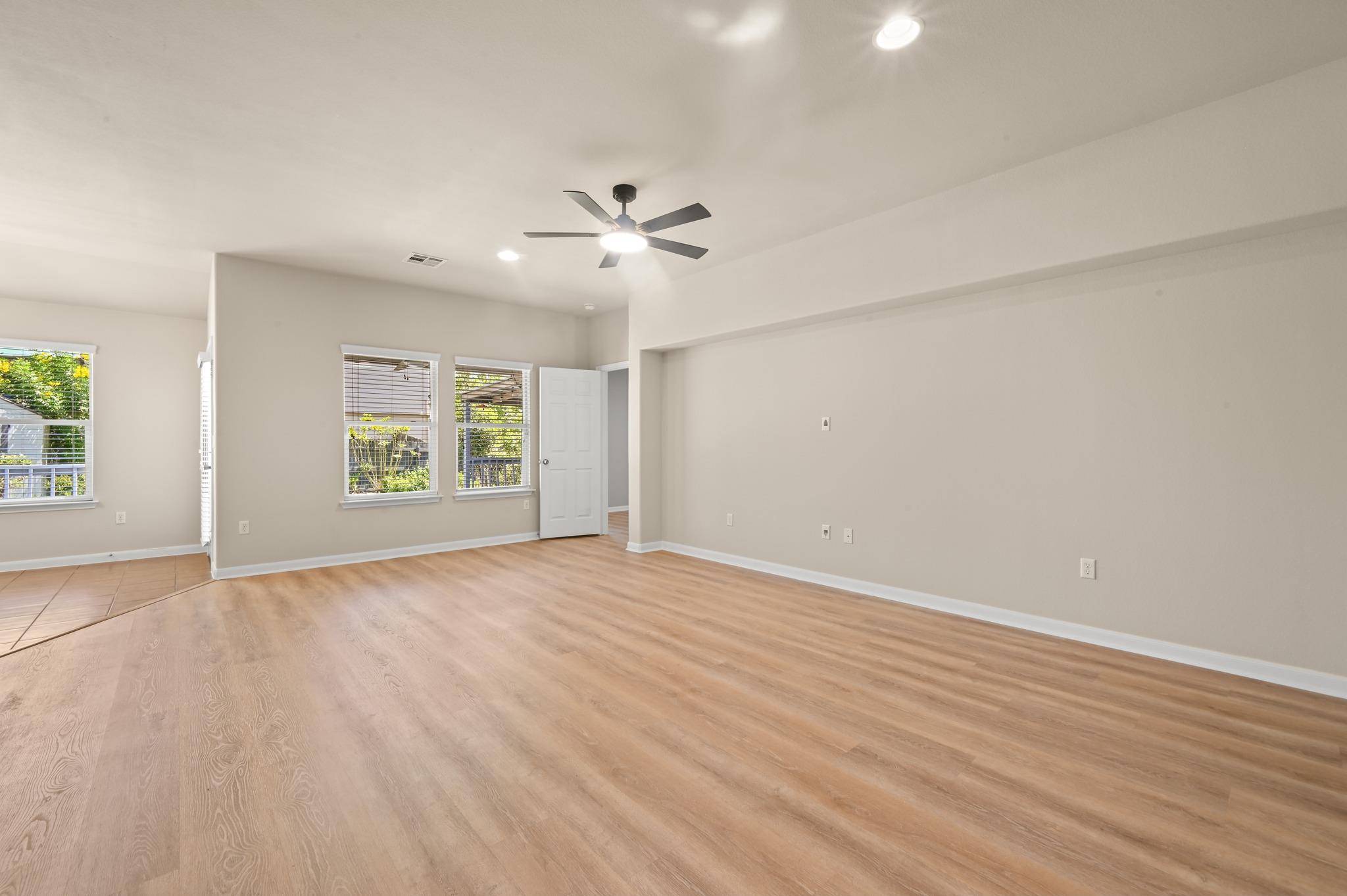 170 Wallops, Kyle, TX 78640