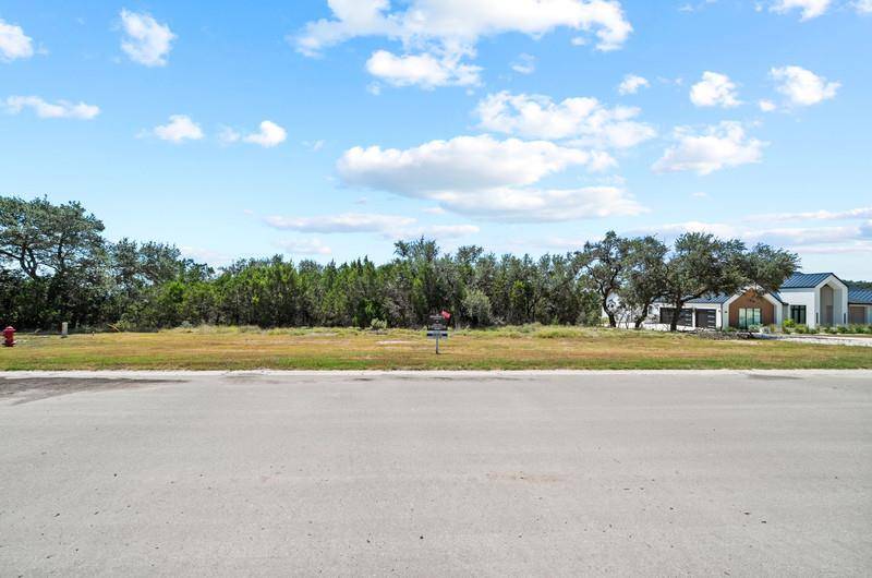 227 Alder LN, New Braunfels, TX 78132