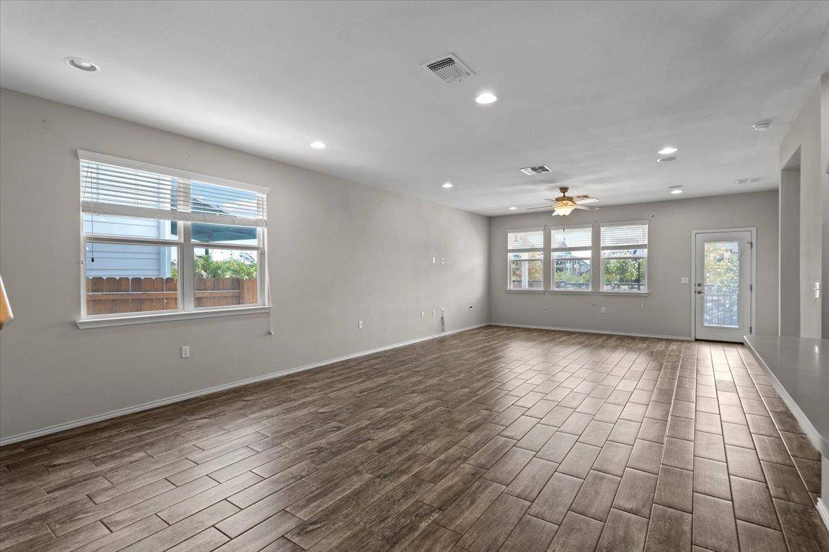 7917 Beacon Knob WAY, Austin, TX 78744