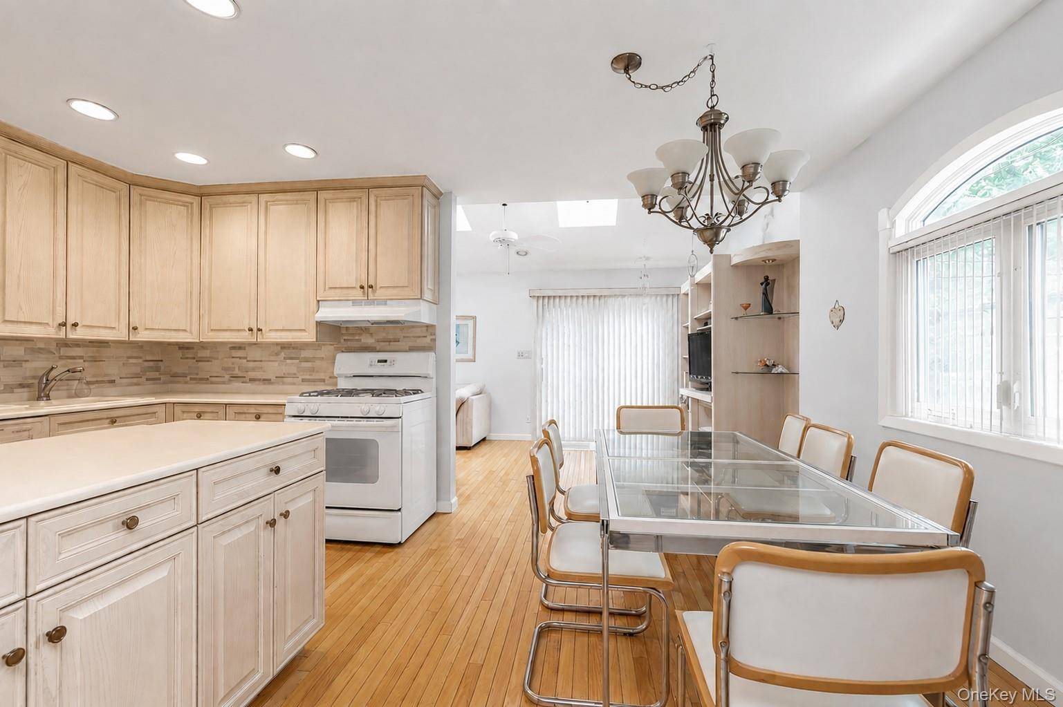 67-03 214th ST, Bayside, NY 11364