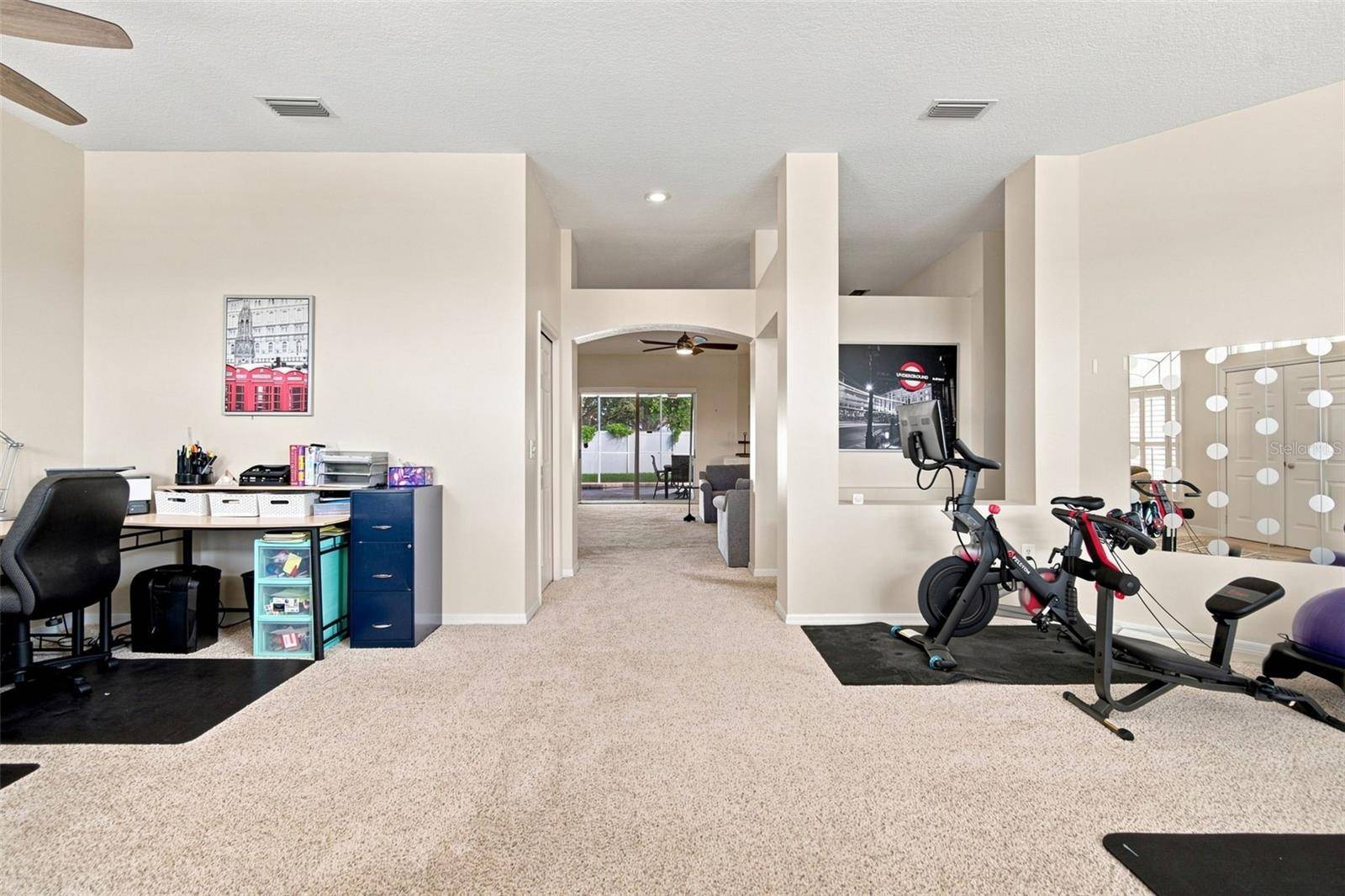 2020 ALAFIA OAKS DR, Valrico, FL 33596