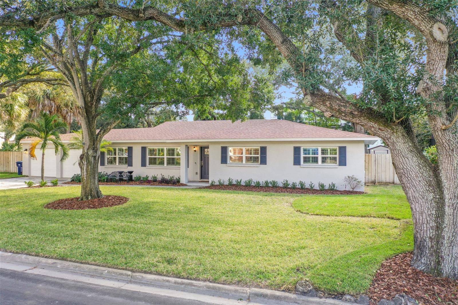 4802 W LONGFELLOW AVE, Tampa, FL 33629