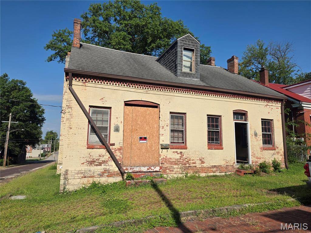 523 Abend Street ST, Belleville, IL 62220