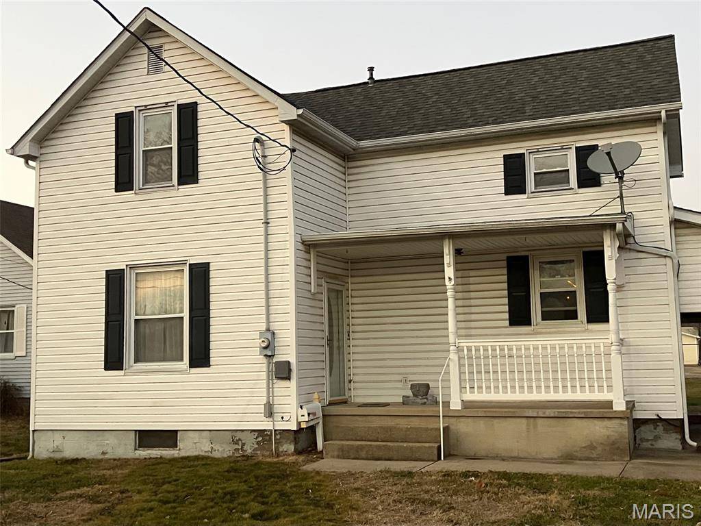 641 N 1st ST, Breese, IL 62230