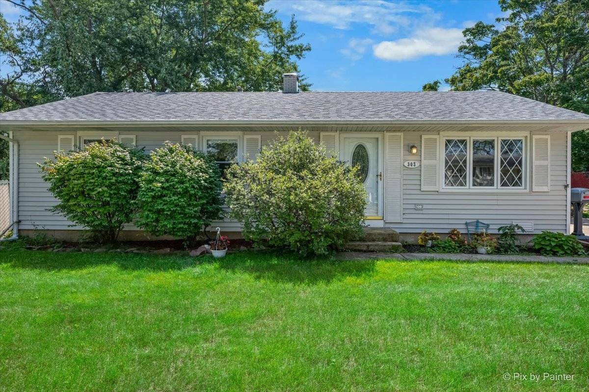 303 Mark AVE, Glendale Heights, IL 60139