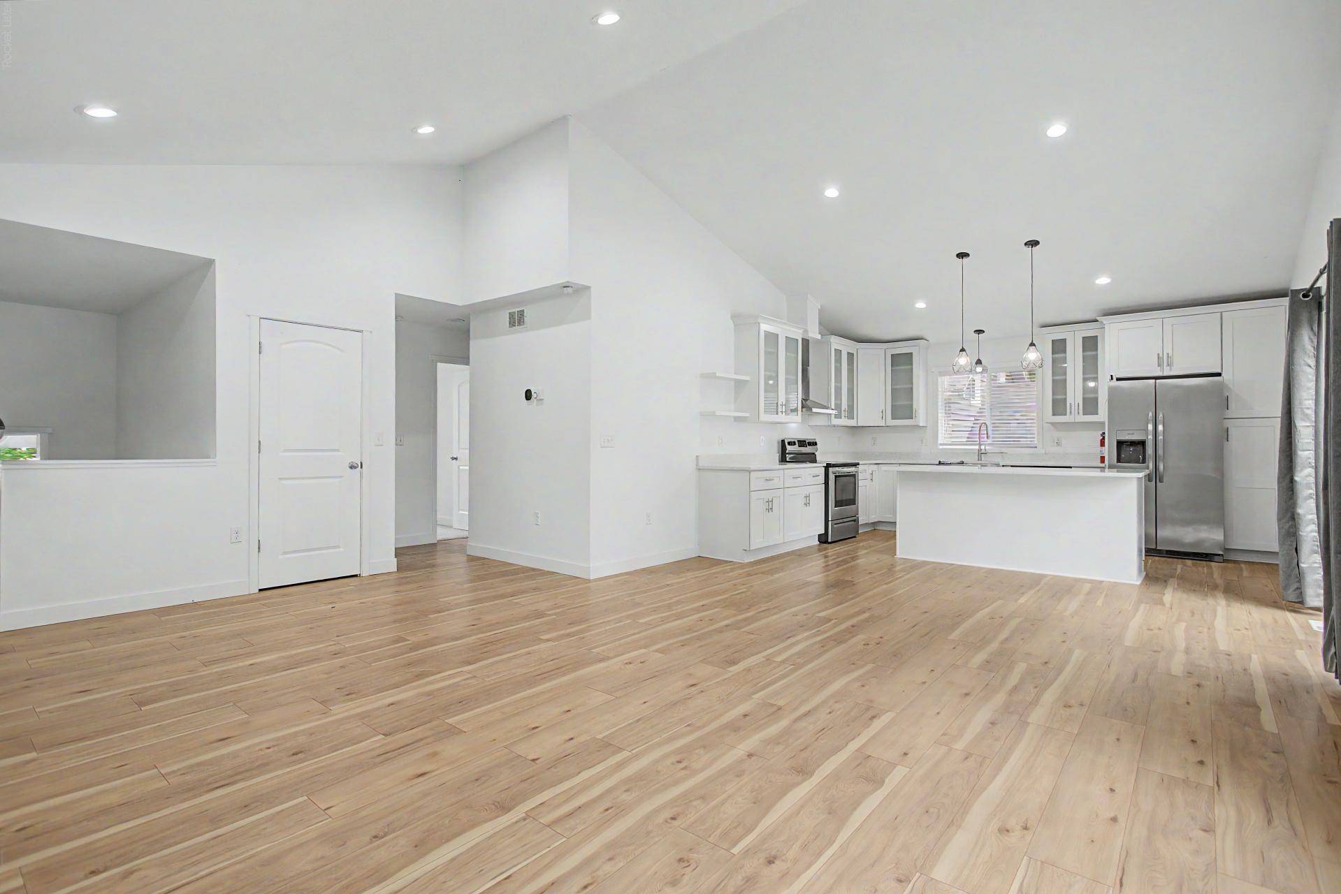 953 Wilson AVE, Saint Paul, MN 55106